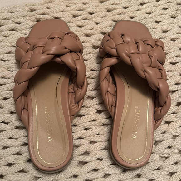 Vionic Kalina braided cross strap slide sandals in Macaroon size 8 - Picture 2 of 4